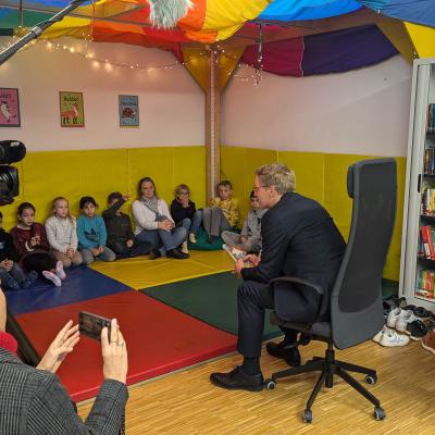 Vorlesetag: Klasse 3c mit Herrn Günther, 15.11.2024
