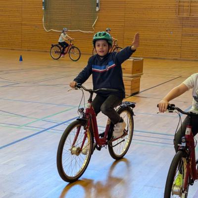 Frühradfahren, März 2025