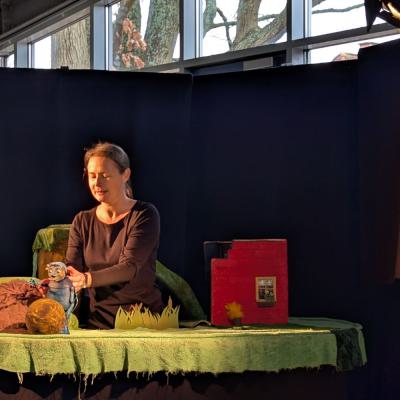 Puppentheater: Max, der Kugelkäfer, 10.12.2025