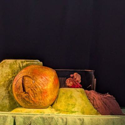 Puppentheater: Max, der Kugelkäfer, 10.12.2025